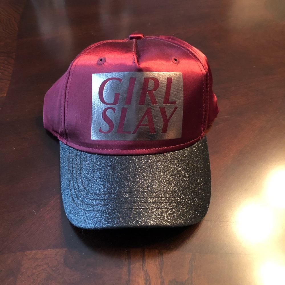 Nice Hat 🧢 - Picture 2 of 5